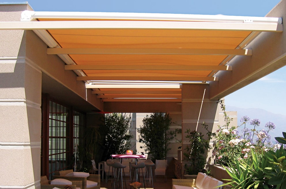 Toldo_HunterDouglas_Horizontal_2-min