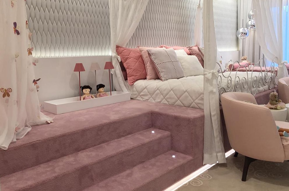 Tapete-Liso-Santa-Monica-Curitiba-Monreale-Rosa-Ambientado Tapete-Liso-Santa-Monica-Curitiba-Monreale-Rosa-Ambientado