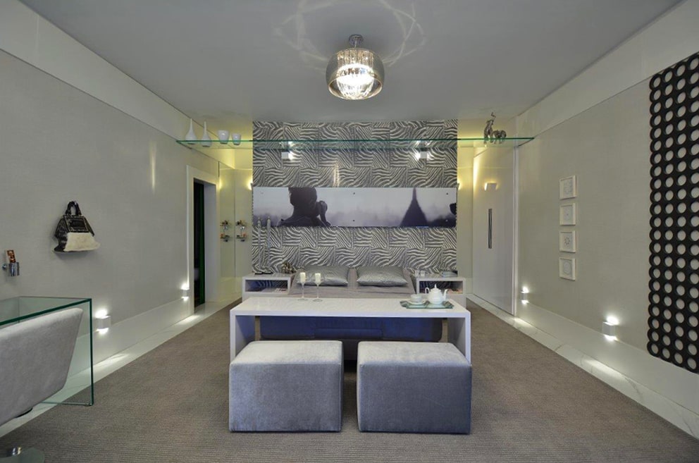 Tapete-Listrado-Bahamas-Ambientado-Santa-Mônica-Alumínio-Prata-Casa Tapete-Listrado-Bahamas-Ambientado-Santa-Mônica-Alumínio-Prata-Casa